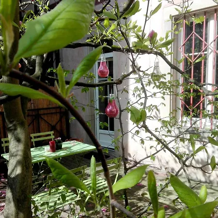 Petite France Avec Terrasse Straßburg