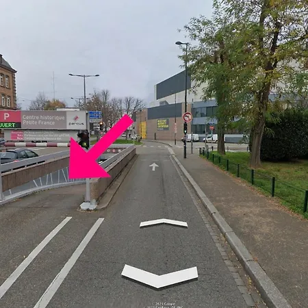 Petite France Avec Terrasse *